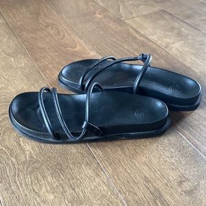 Urban Outfitters Sandals